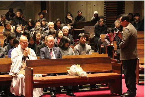 법륜스님에게 질문하는 고등학생